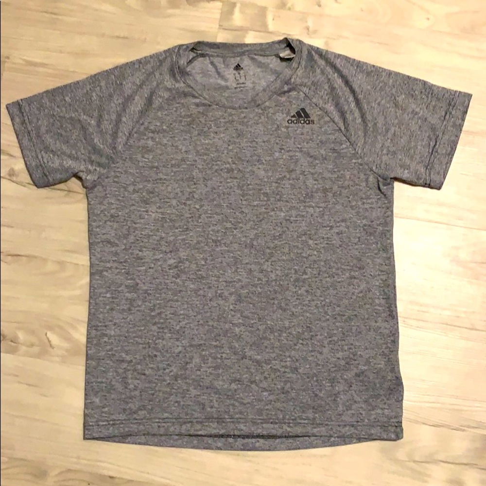 Men’s S Adidas Workout Shirt